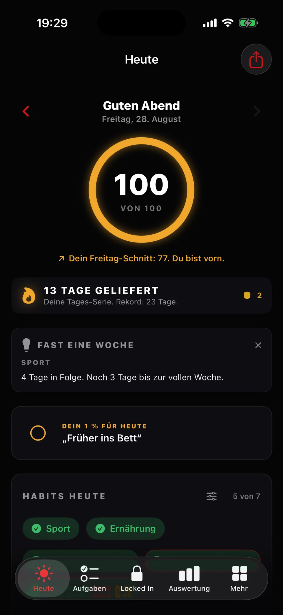 Der Heute-Tab von Momentum auf dem iPhone: Punktering bei 100, Tages-Serie und die Karten des Tages.