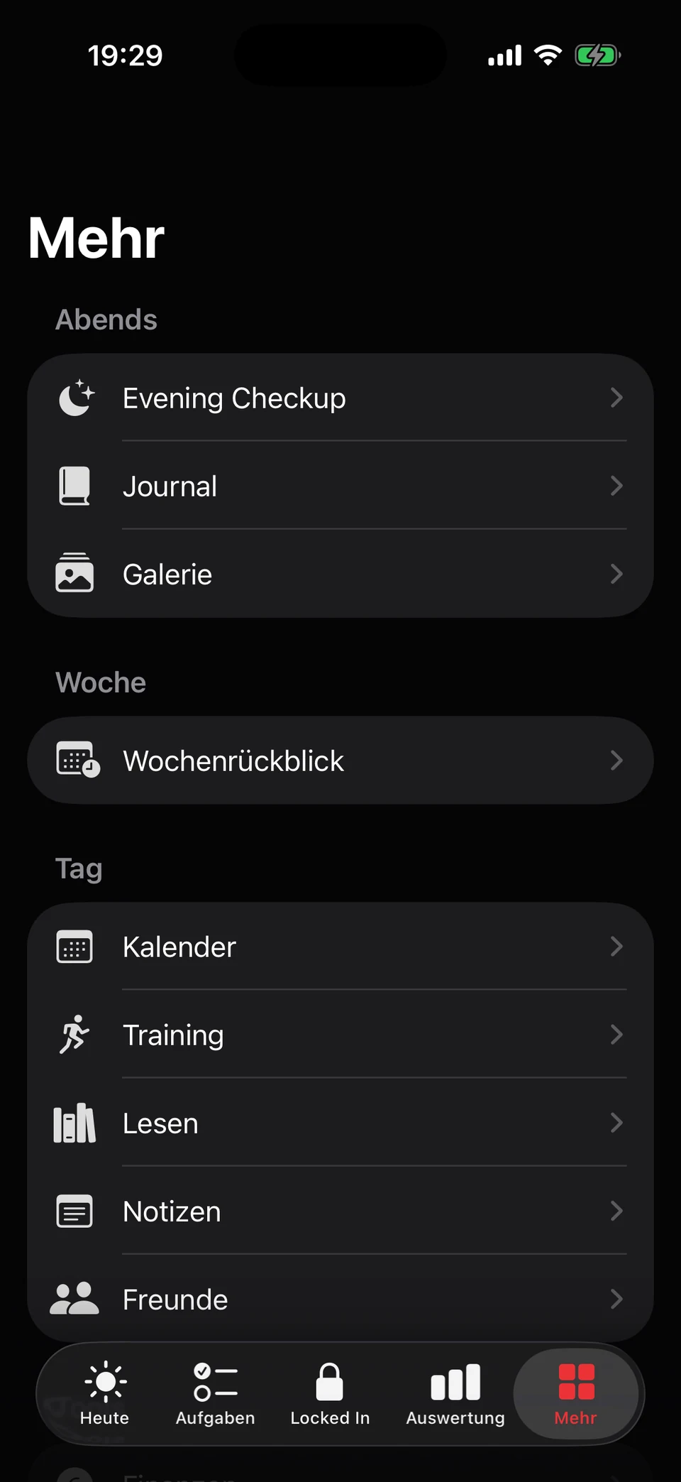 Tab Mehr: die Module nach Abends, Woche und Tag gruppiert.